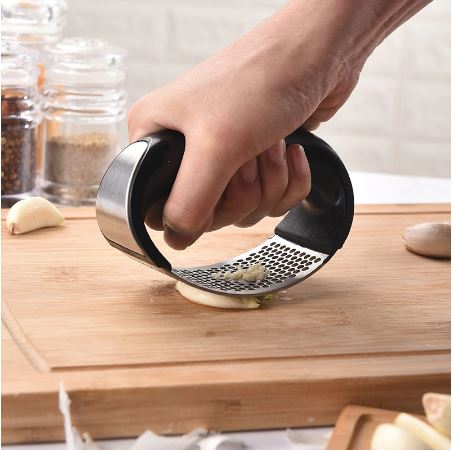 Stainless Steel Ginger Garlic Hand Presser -- Crusher & Mincer for Easy Cooking